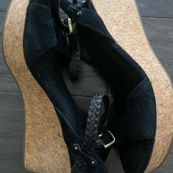 UGG Cork Wedge Braided Suede Bohemian Sandals D'Alessio Black 3" Heel Size 9 - Picture 2 of 5